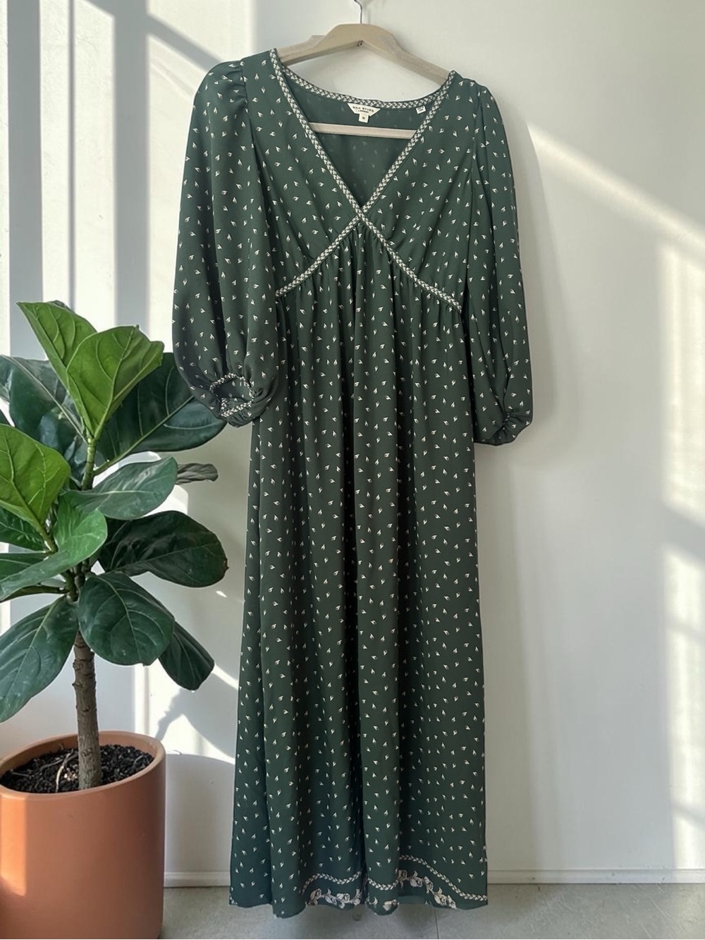 Max Studio Dark Green Printed Maxi Dress with Lace Trim